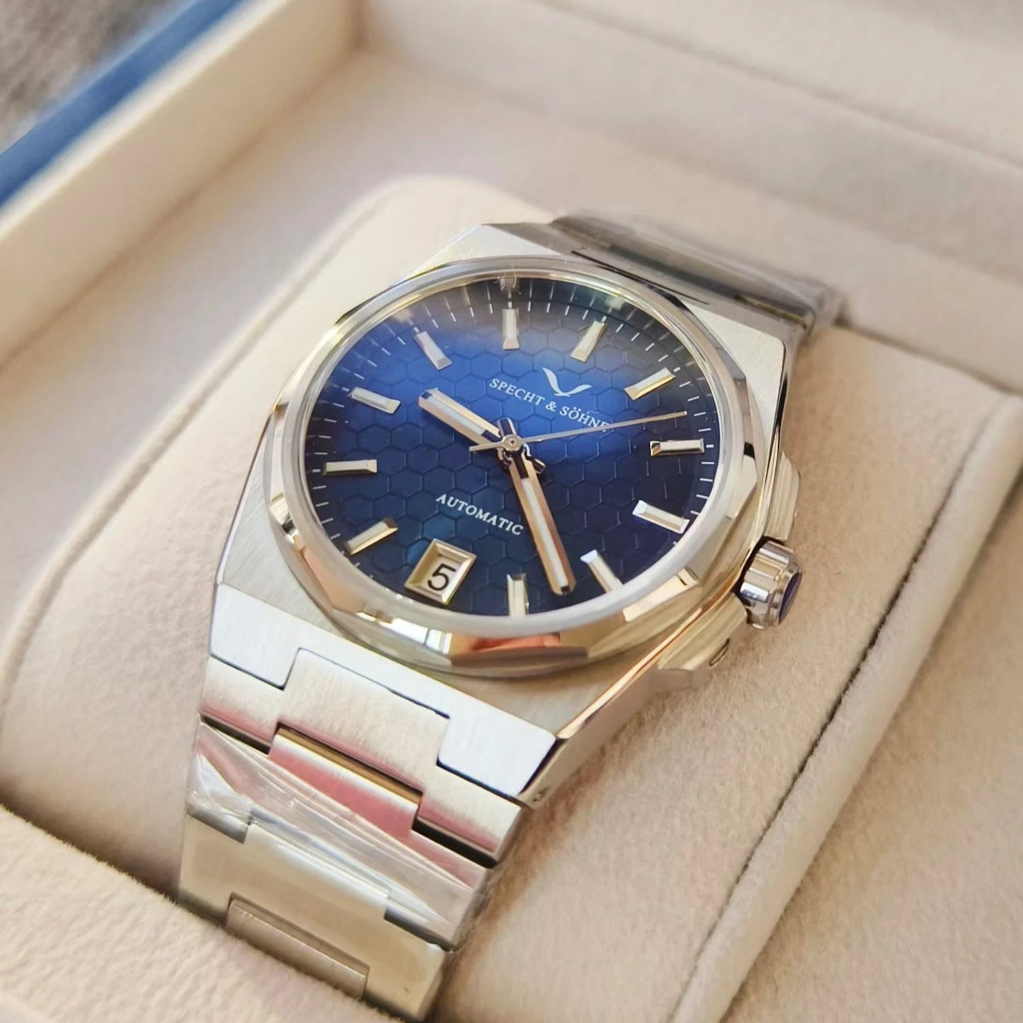 Specht & Söhne SP0023A1 Automatic